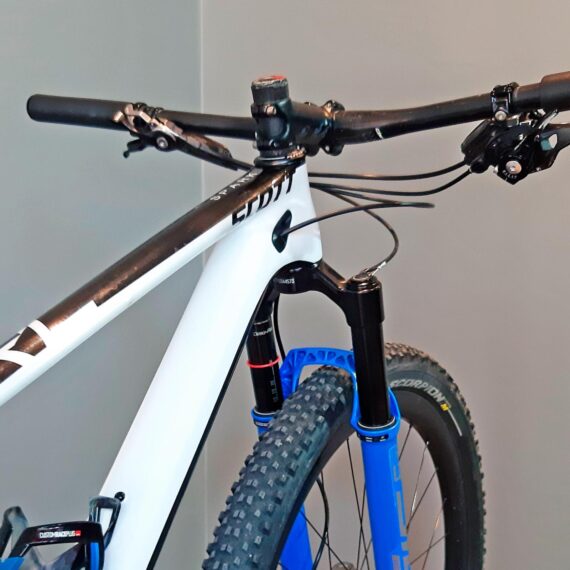 Bicicleta-Usada-de-MTB-Scott-Spark-RC-900-World-Cup-Carbono-HMF-R29-Talle-M-06