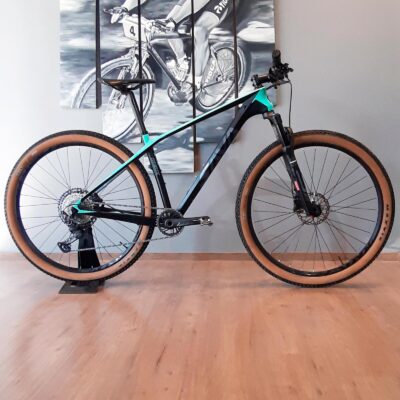 Bicicleta-Usada-de-MTB-Sava-Deck-8-1-Carbono-R29-Talle-M-01