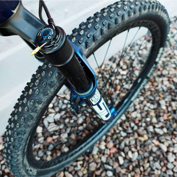 Bicicleta-Usada-de-MTB-Trek-Procaliber-9-7-Carbono-R29--Talle-M-L-08