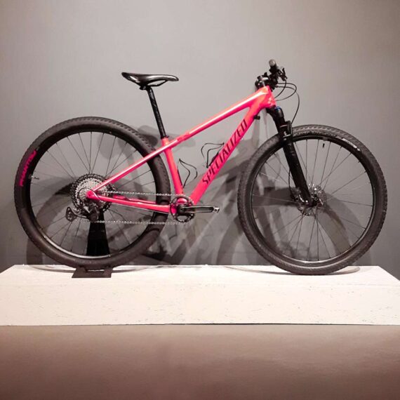 Bicicleta-Usada-de-MTB-Specialized-Epic-Carbono-R29-Talle-XS-Roja-01ok
