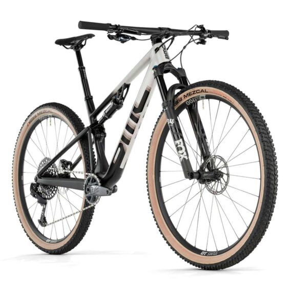 Bicicleta-MTB-BMC-Fourstroke-TWO-R29-Arctic-Silver-y-Black-02