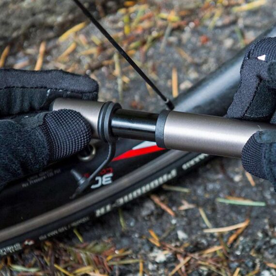 Mini-Inflador-de-Mano-Blackburn-Airstik-SL-Black-02