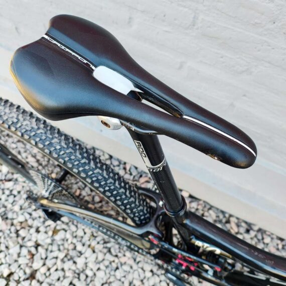 Bicicleta-Usada-de-MTB-Niner-RKT-9-Carbono-R29-Talle-M-07