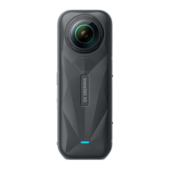 Cámara-Insta360-X5-Essentials-Bundle-04