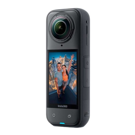 Cámara-Insta360-X5-Essentials-Bundle-09