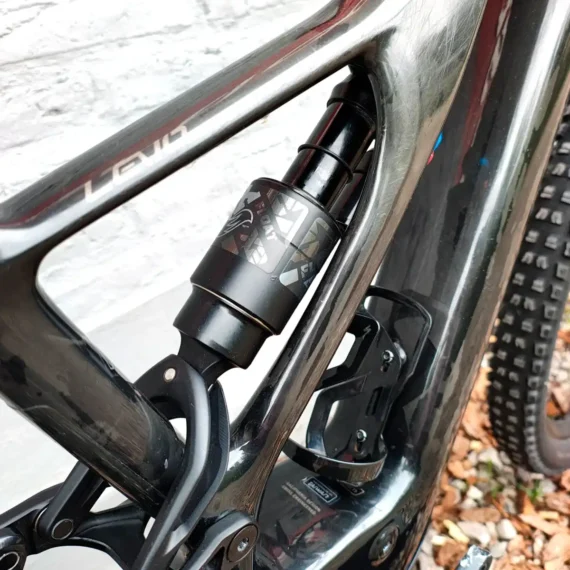 Bicicleta Usada E-Bike Specialized Turbo Levo 3 Comp 2023 Carbono R29 Talle L 02