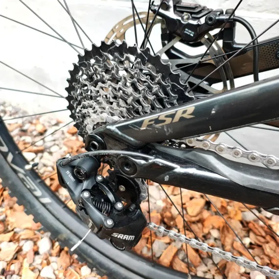 Bicicleta Usada E-Bike Specialized Turbo Levo 3 Comp 2023 Carbono R29 Talle L 04