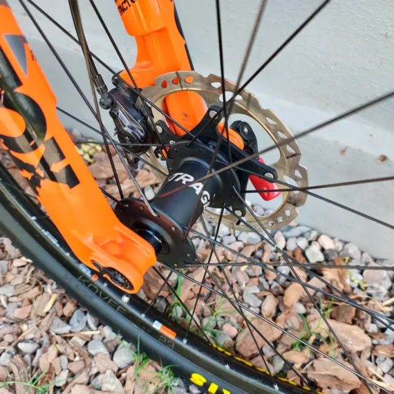 Bicicleta Usada de MTB Pivot Les SL Carbono R29 Talle M 06