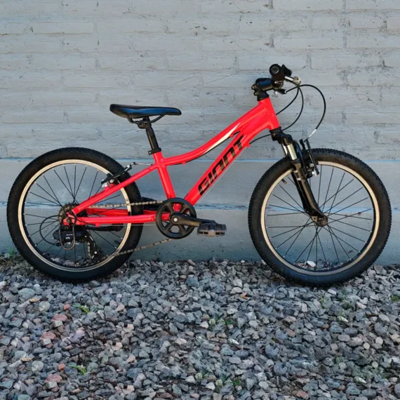 Bicicleta Usada para Niño Giant XTC R20 Roja 01